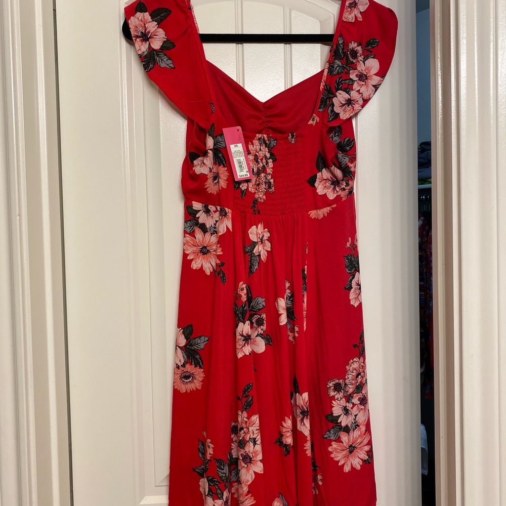 NWT RED DRESS - Picture 2 of 2